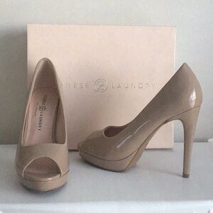Nude patent platform high heels